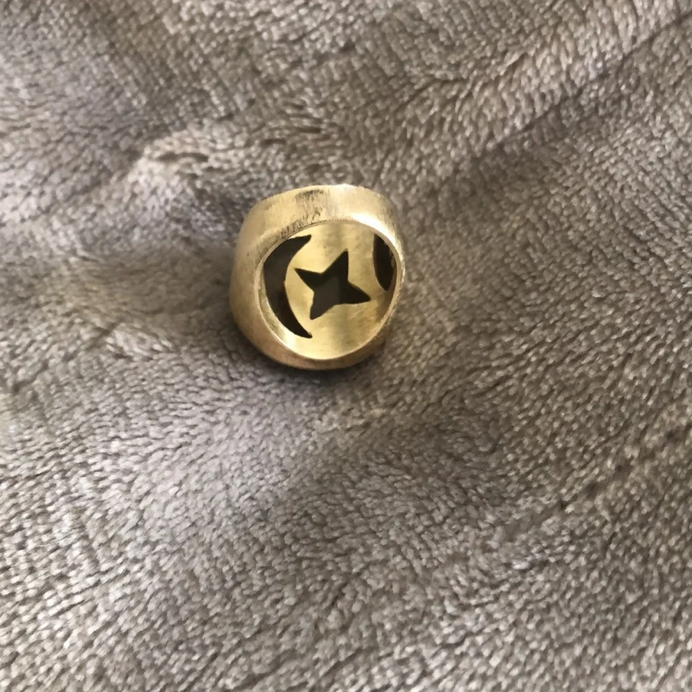 Statement ring - Picture 4 of 7